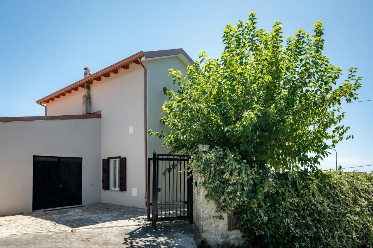 Willa Casa Aniello Caprioli Zewnętrze zdjęcie